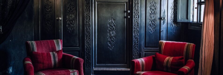 halloween-inspired-home-design-feat-image